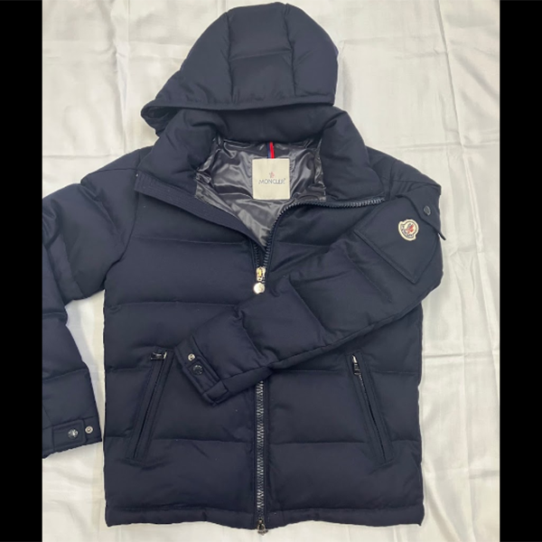 ダウンジャケット